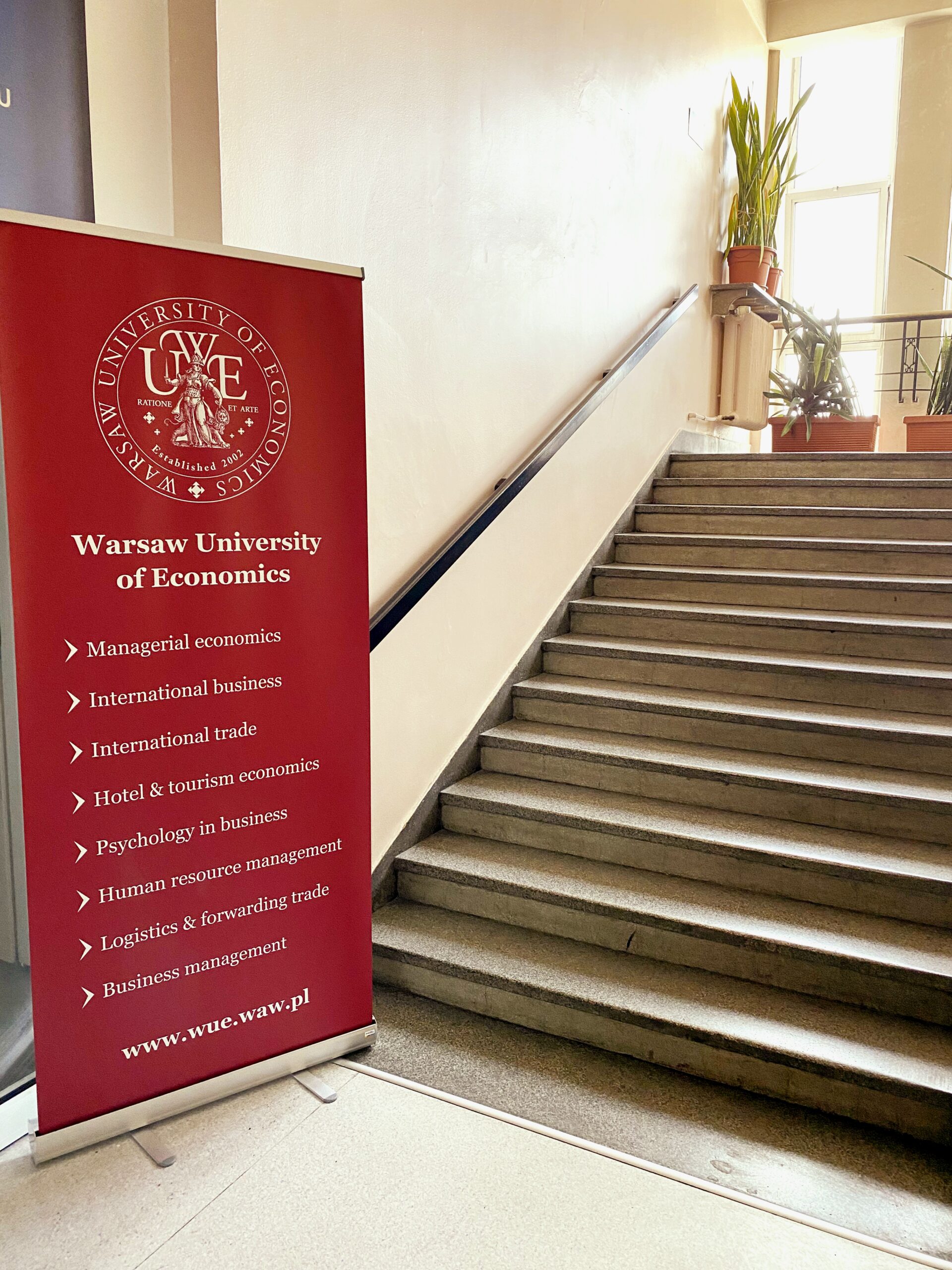 Varşova Ekonomi Üniversitesi – Warsaw University of Economics